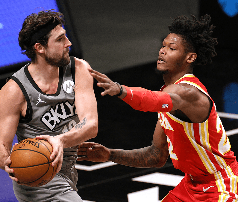 KAIYUN中国官网Ming在老鹰比赛中连败，精彩发挥引发热议！的简单介绍